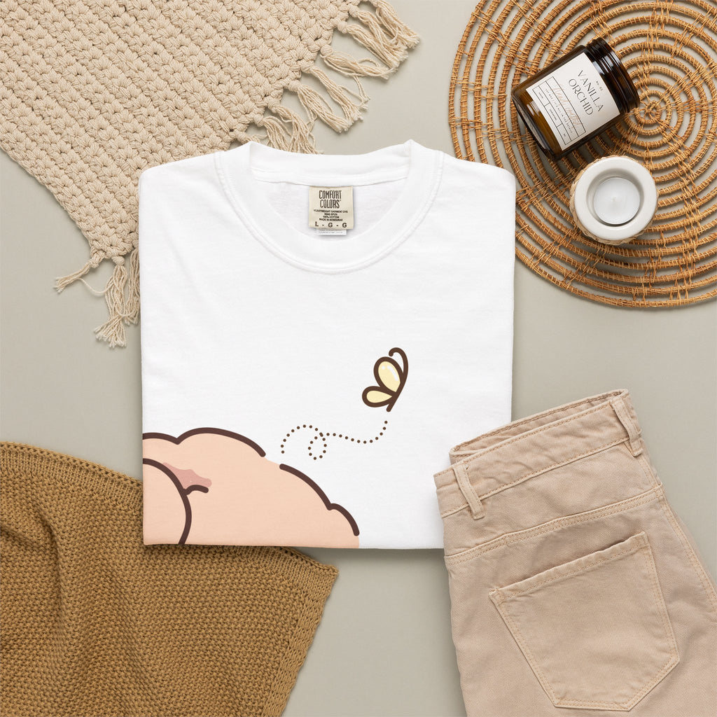Cute Peekaboo Puppy T-Shirt — Adorable Cartoon Dog with Bee Graphic